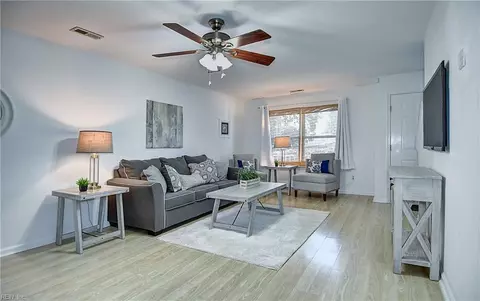 Living - 2532 Lanier St, Chesapeake, VA 23324 photo 1 of 3
