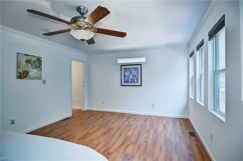 Living - 2532 Lanier St, Chesapeake, VA 23324 photo 3 of 3