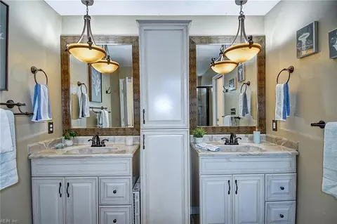 Bath - 2532 Lanier St, Chesapeake, VA 23324 photo 1 of 8