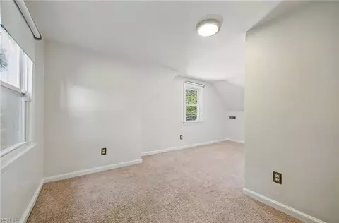Bedroom - 607 Lee St, Hampton, VA 23669 photo 7 of 7