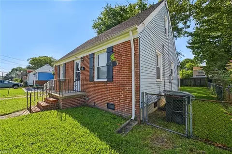 Other - 607 Lee St, Hampton, VA 23669 photo 1 of 4