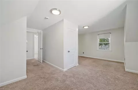 Other - 607 Lee St, Hampton, VA 23669 photo 3 of 4