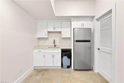 Other - 112 Buckroe Ave, Hampton, VA 23664 photo 4 of 12