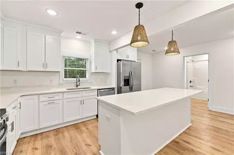 Kitchen - 112 Buckroe Ave, Hampton, VA 23664 photo 1 of 6