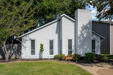 1425 Oak Knoll Ct, Virginia Beach, VA 23464