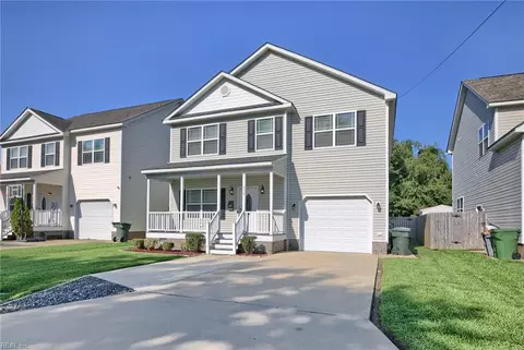 Exterior - 319 Maplewood St, Hampton, VA 23669 photo 3 of 6