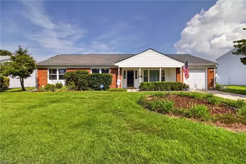 4520 Hudgins Dr, Virginia Beach, VA 23455