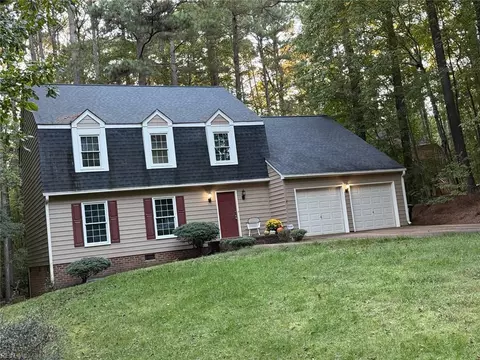 215 Old Cart Rd, Williamsburg, VA 23188