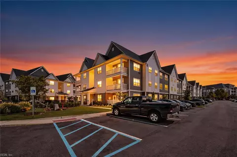 1505 Waitsel Dr #304, Chesapeake, VA 23320