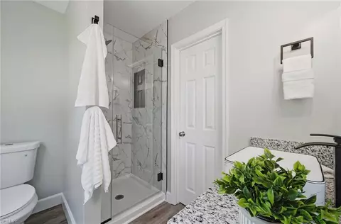 Bath - 65 Cavalier Rd, Hampton, VA 23669 photo 1 of 5