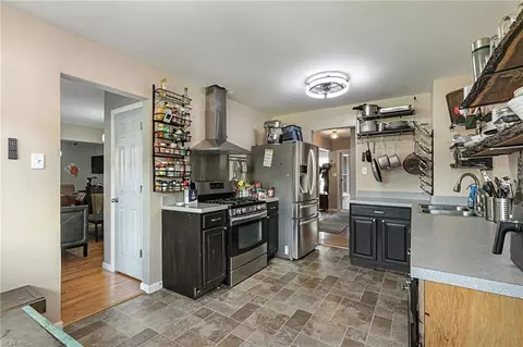 Kitchen - 423 W Gilbert St, Hampton, VA 23669 photo 3 of 3