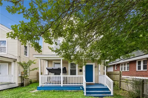 Exterior - 708 B St, Chesapeake, VA 23324 photo 8 of 8