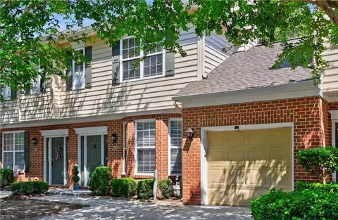 5812 Echingham Dr, Virginia Beach, VA 23464
