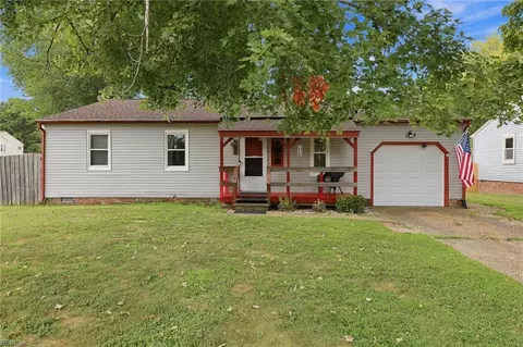 555 Dellwood Dr, Newport News, VA 23602