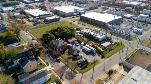 915 W 26th Street St, Norfolk, VA 23517