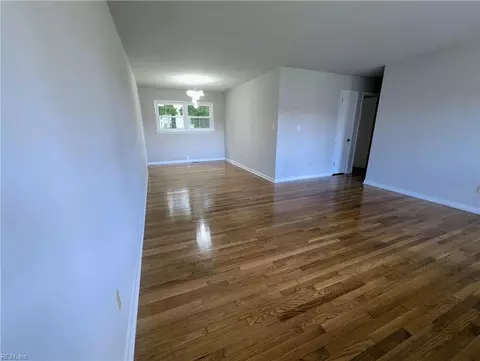 Living - 1114 Micott Dr, Hampton, VA 23666 photo 2 of 2