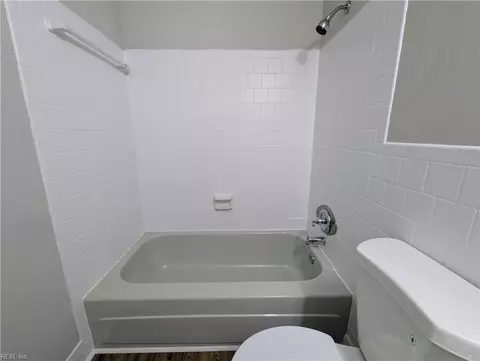 Bath - 1114 Micott Dr, Hampton, VA 23666 photo 2 of 3