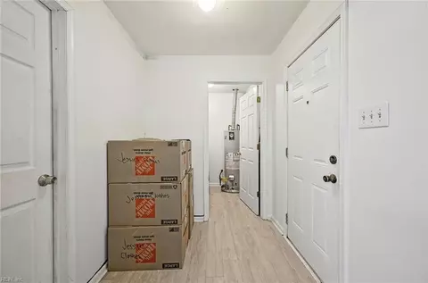 Entry Way - 6366 Partridge St, Norfolk, VA 23513 photo 2 of 3