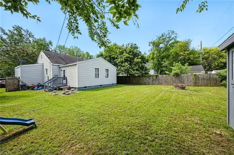 Exterior - 6366 Partridge St, Norfolk, VA 23513 photo 6 of 8