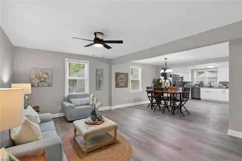 610 Morris Dr, Newport News, VA 23605