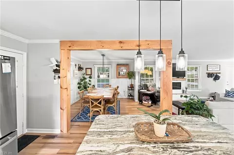 Dining - 1610 Colonial Ave, Smithfield, VA 23430 photo 4 of 4