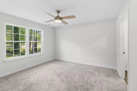 Bedroom - 5738 Hickory Fork Rd, Gloucester, VA 23061 photo 5 of 5