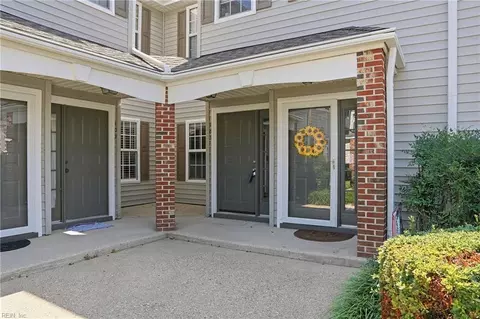 4950 Cypress Point Cir #103, Virginia Beach, VA 23455