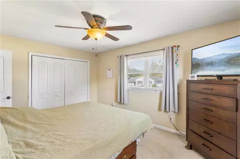 Bedroom - 3211 Custer Ct, Hampton, VA 23666 photo 6 of 7