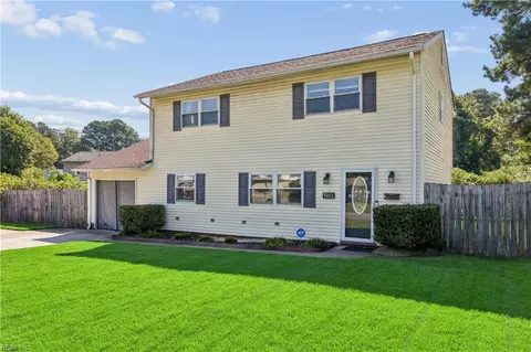 Exterior - 3211 Custer Ct, Hampton, VA 23666 photo 3 of 11