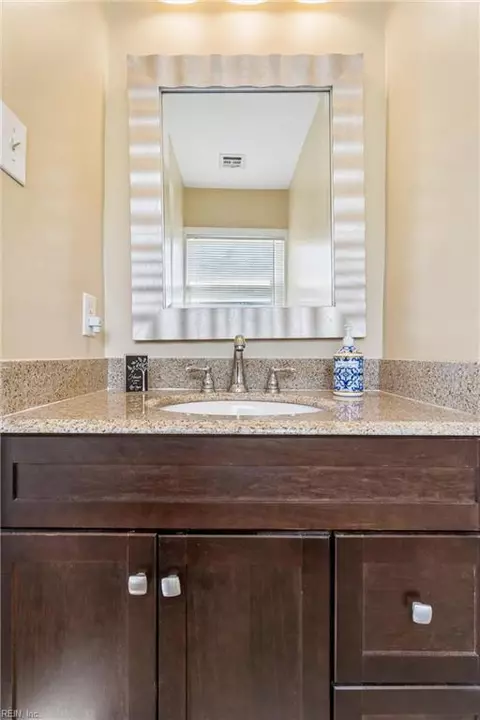 Bath - 3211 Custer Ct, Hampton, VA 23666 photo 1 of 5