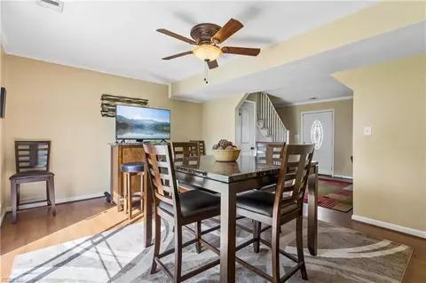Dining - 3211 Custer Ct, Hampton, VA 23666 photo 3 of 3
