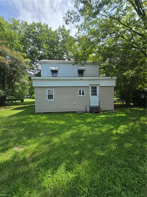 225 Atlantic Ave, Hampton, VA 23664 photo 4