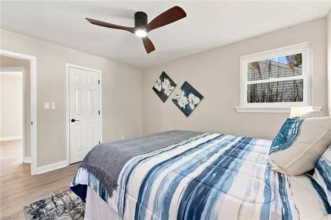Bedroom - 9525 Willow Ter, Norfolk, VA 23503 photo 4 of 4