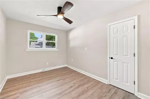 Bedroom - 9525 Willow Ter, Norfolk, VA 23503 photo 1 of 4