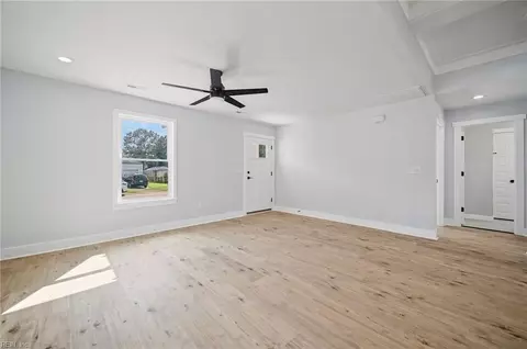 Living - 409 Sharp St, Virginia Beach, VA 23452 photo 1 of 3