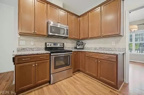 Kitchen - 8484 Patrick Henry Way, Gloucester, VA 23061 photo 2 of 4