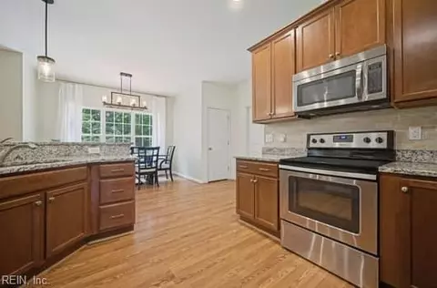Kitchen - 8484 Patrick Henry Way, Gloucester, VA 23061 photo 3 of 4