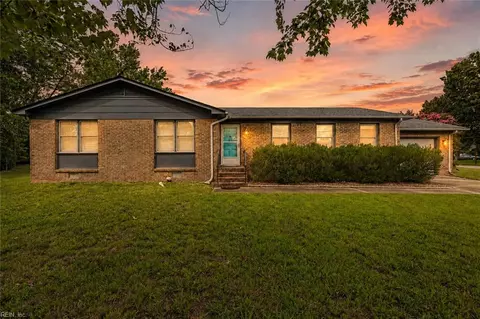 2916 Mintwood Dr, Chesapeake, VA 23325