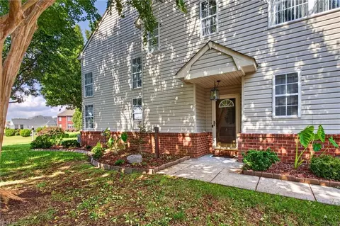 Exterior - 1025 Legends Way, Suffolk, VA 23435 photo 3 of 5