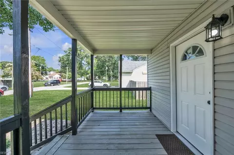 Exterior - 320 Hicks Ave, Norfolk, VA 23502 photo 2 of 4