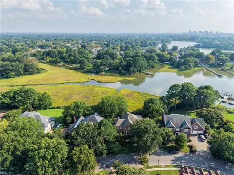 View/Area - 1417 S Veaux Loop, Norfolk, VA 23509 photo 4 of 5