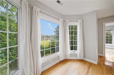 Entry Way - 1417 S Veaux Loop, Norfolk, VA 23509 photo 3 of 3