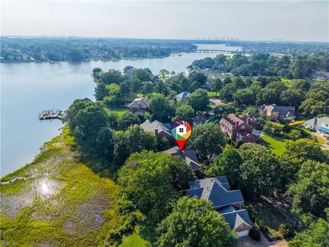 View/Area - 1417 S Veaux Loop, Norfolk, VA 23509 photo 3 of 5