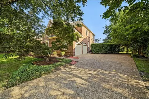 Exterior - 1417 S Veaux Loop, Norfolk, VA 23509 photo 2 of 6