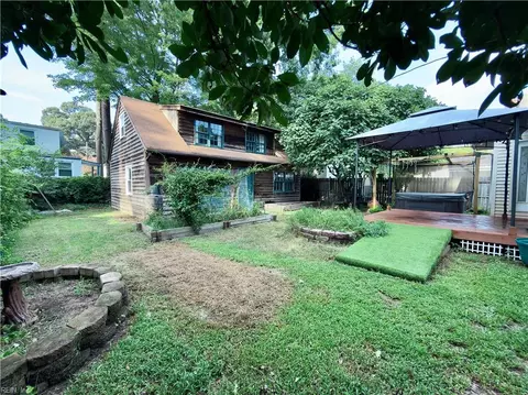 Exterior - 3609 Matoaka Rd, Hampton, VA 23661 photo 6 of 7