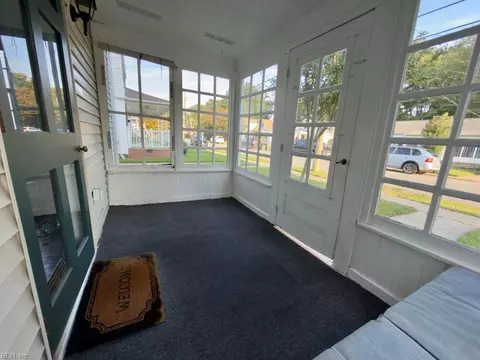 Exterior - 3609 Matoaka Rd, Hampton, VA 23661 photo 3 of 7
