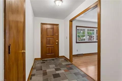 Entry Way - 1667 Neptune Dr, Hampton, VA 23669 photo 1 of 2