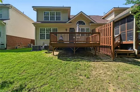 Exterior - 236 Zelkova Rd, Williamsburg, VA 23185 photo 4 of 6