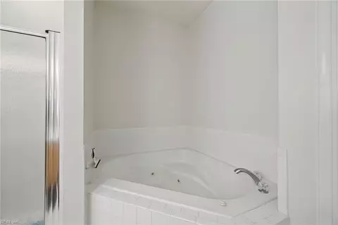 Bath - 236 Zelkova Rd, Williamsburg, VA 23185 photo 3 of 6