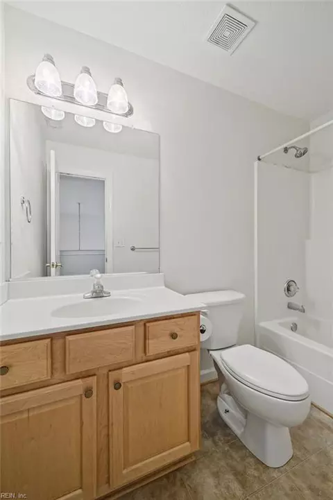 Bath - 236 Zelkova Rd, Williamsburg, VA 23185 photo 6 of 6